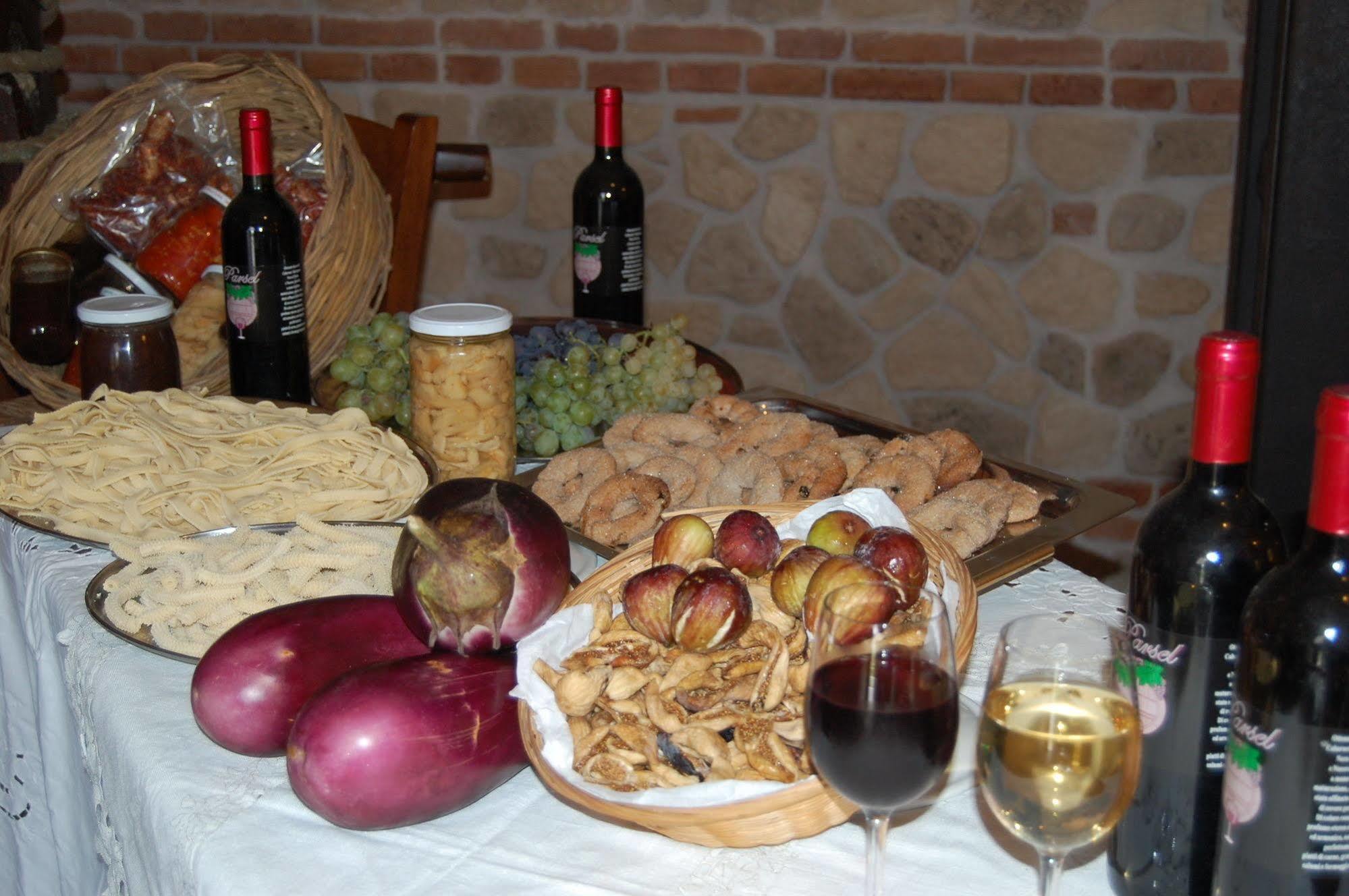 Agriturismo Parra Santa Lucia del Mela Extérieur photo
