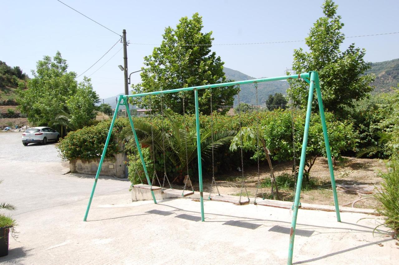 Agriturismo Parra Santa Lucia del Mela Extérieur photo