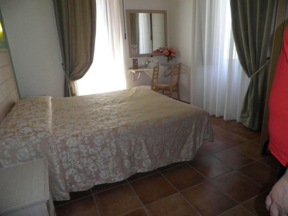 Agriturismo Parra Santa Lucia del Mela Extérieur photo